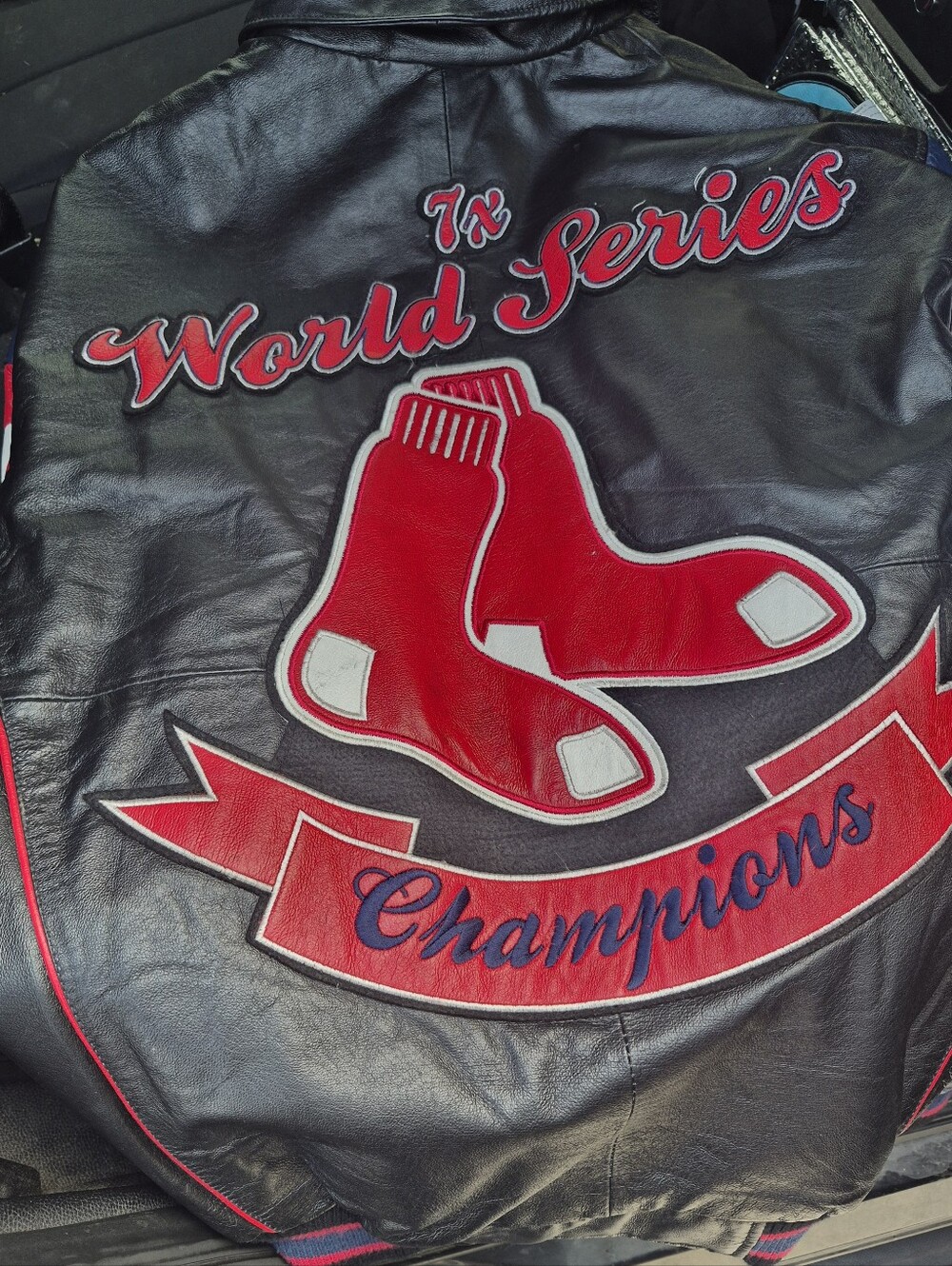 G-III by Carl Banks Men’s Black Bomber Jacket – MLB Genuine Merchandise